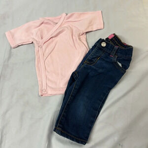 Old Navy/Kushies - 2 piece baby outfit/set. Size 3-6 months